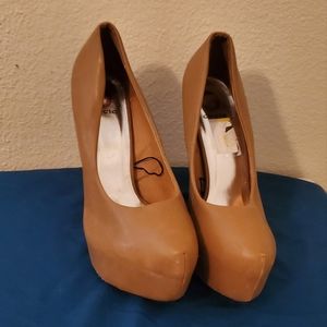 Tan heels